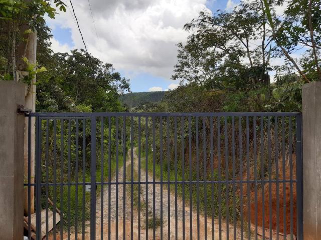 S. 65 - STIO COM VISTA MARAVILHOSA NO COSTO STA BRANCA DIVISA GARAREMA SP