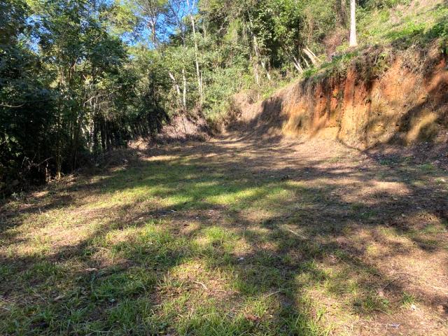 Terreno de 20.000m no Bairro Maracatu em Guararema-SP