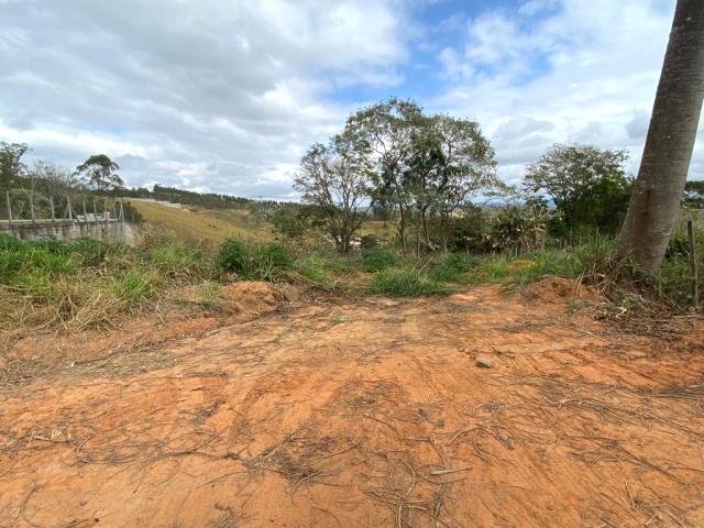 T.6504 - Terreno de 5.100m no Parque Agrinco em Guararema-SP.